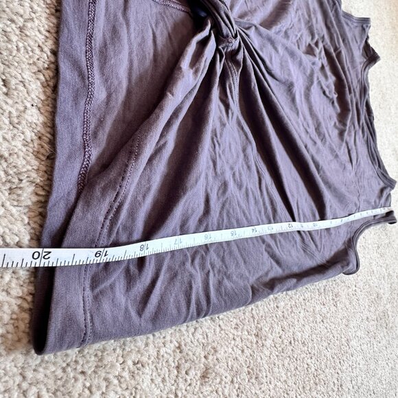 Lululemon Crescent Tank – Graphite Purple – Size 2 - Picture 5 of 5